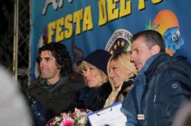 Befana del Poliziotto CONSAP 2017, nella foto la madrina Nancy Brilli con Gianluca Guerrisi, Serena Gray e Fabrizio Pacifici