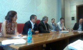 L'amministrazione P.S. Questura di Roma al tavolo di consultazione: da sinistra dott.ssa Lograno, dr Improta, il Questore dr Marino, Ing. Di Romualdo e il dr Mariani