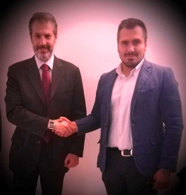 Il neo Segretario Locale CONSAP Comm.to P.S. Trevi/Campo Marzio POMPEO con il Segretario Generale CONSAP di Roma GUERRISI